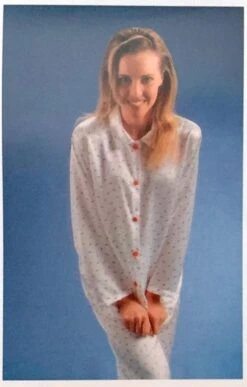 Pigiama Donna Raso Fantasia Edelweiss 990 FINE SERIE OUTLET -Intimo Bello Negozio thumbnail photo 2020 10 29 15 24 52